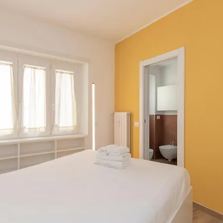 Apartman Xenia - In Via Panicale 12 Milánó
